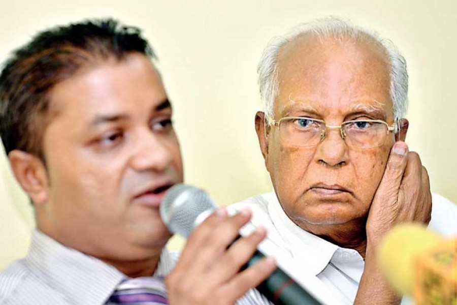 සයිටම් වෙඩිතැබීමේ සිදුවීම යටගහන්නේ කවුද?
