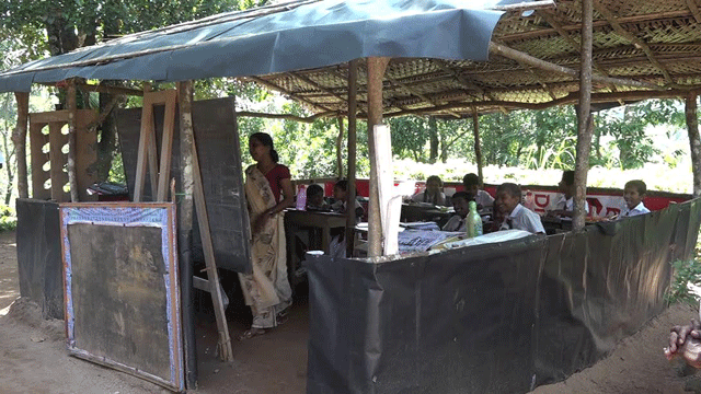 අන්තිමට දරුවන්ට උගන්නපු පොල්අතු මඩුවත් නැහැ