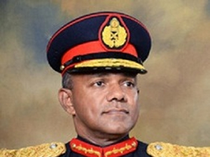 සිමෙන්ති කම්හල අබලි යකඩ වලට විකිණූ හිටපු හමුදාපතිගෙන් ප්‍රශ්න කෙරේ
