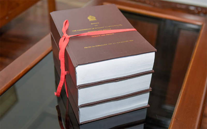 බැඳුම්කර කොමිසමේ සම්පූර්ණ වාර්තාව එළියට දාන්නදැයි ජනපති ලේකම් නීතපතිගෙන් විමසයි