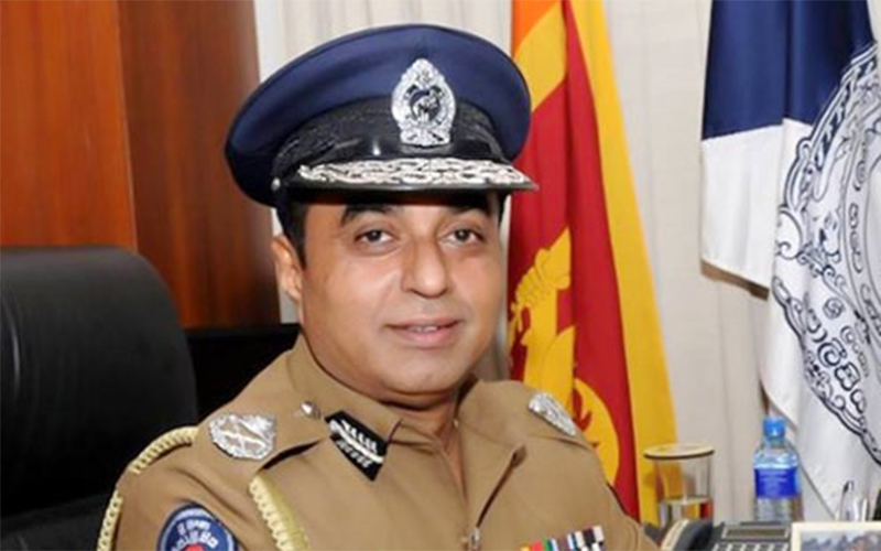 පූජිත් ජයසුන්දර ලක්ෂ 120ක් අරන් – අල්ලස් කොමිසමට පැමිණිල්ලක්