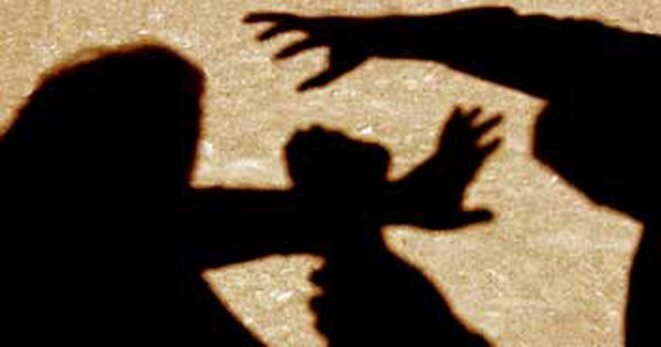 කොරෝනා ආසාධිතයින් දෙපිරිසක් අතර ගැටුමක් – 05ක් රෝහලේ