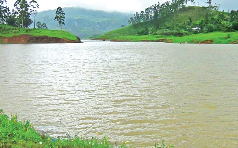 කාසල්රී ජලාශය වාන් දමයි
