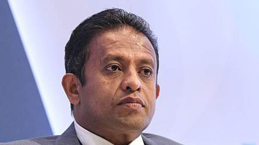 ද්විත්ව පුරවැසි කතාව අපිටත් සැකයි… ඇමතිකම් වැඩිකරගන්න ව්‍යවස්ථාව වෙනස් කිරීම වැරදියි…