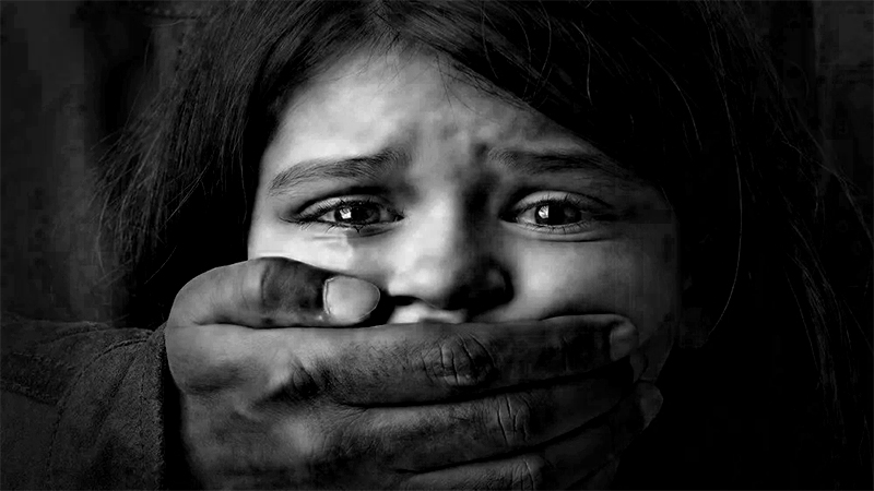 දැරියක් රවටා අපයෝජනය කිරිමේ චෝදානාවට අඹු සැමි යුවලක් අත්අඩංගුවට