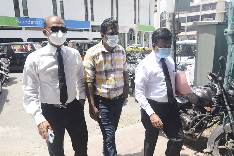 ක්‍රිකට් තරඟ පාවාදීම ගැන මහින්දානන්දගේ සාවද්‍ය ප්‍රකාශයට එරෙහිව CIDයට, පොලිස්පතිට පැමිණිලි…