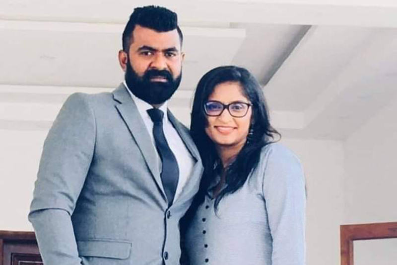 කඩා වැටුණු ගොඩනැගිල්ලට සිරවී සිටි දෙදෙනාත් ජීවිතක්ෂයට… සිරුරු ගොඩගනියි…