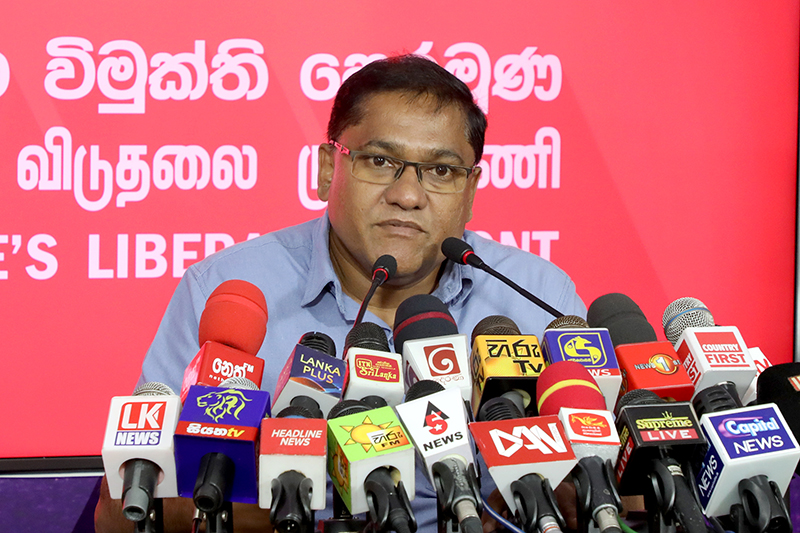 ජෝතිගේ කැසට් ගැහිල්ල ආණ්ඩුවේ ගැසට් ගැහිල්ලට පරාදයි – විජිත හේරත්