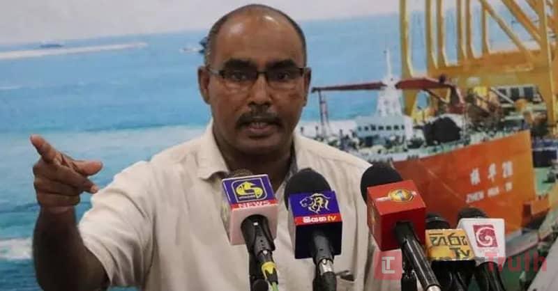 වරාය වෘත්තීය සමිති නායක දඩයම ඇරඹේ…. නිරෝෂන්ට නීතිවිරෝධී ස්ථාන මාරුවක්…