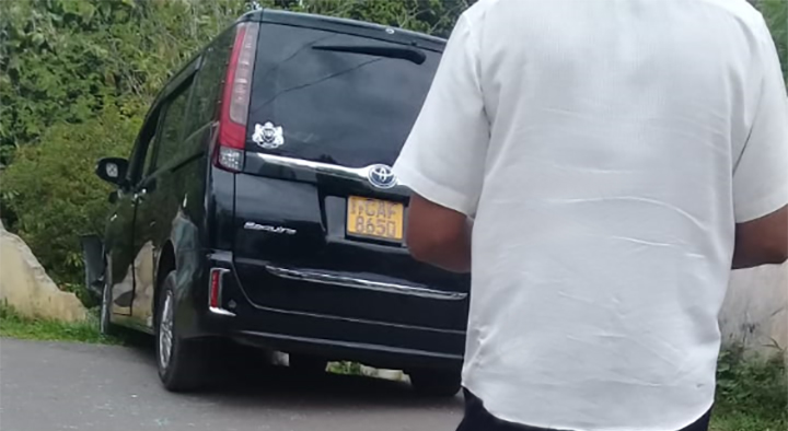 දකුණේ පාතාල නායකයෙකු නාඳුනන වෙඩි තැබීමකින් මරුට…