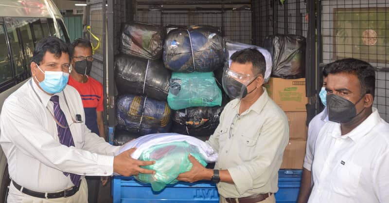 කොරෝනා රෝගීන් වෙනුවෙන් ජවිපෙන් තවත් පරිත්‍යාගයක්