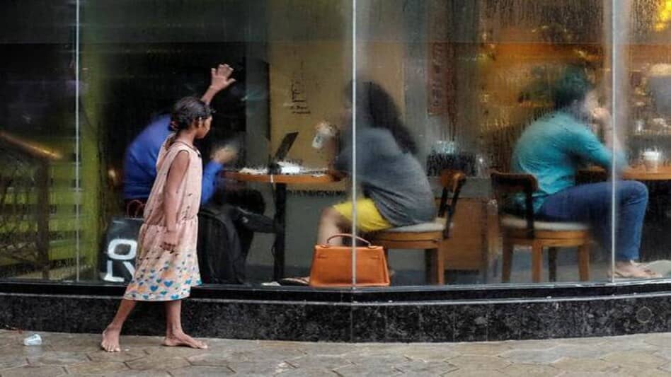 ආදායම් බෙදීයාමේ විෂමතාවය කොවිඩ් වසංගතයෙන් උග්රවූ හැටි
