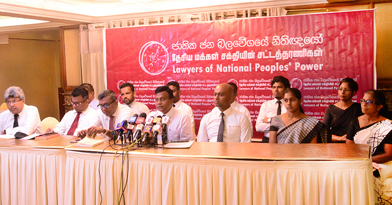 මහින්ද රාජපක්ෂ, ජොන්ස්ටන් ප්රනාන්දු වහාම අත්අඩංගුවට ගන්න කියලා අපි බලකරනවා – ජාතික ජන බලවේගයේ නීතිඥයෝ