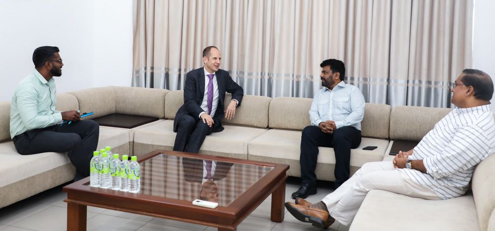 කැනඩා නව මහ කොමසාරිස් සහ NPP අතර හමුවක්