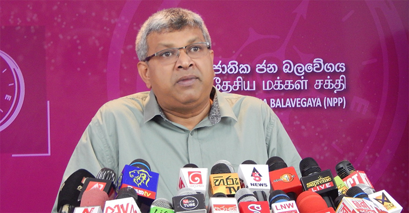වැඩකරන ජනතාව ආරක්ෂා කරන නීති 13ක් අහෝසි කර, අලුත් නීතියක් ගේන්න යනවා… නීතිඥ හර්ෂණ නානායක්කාර