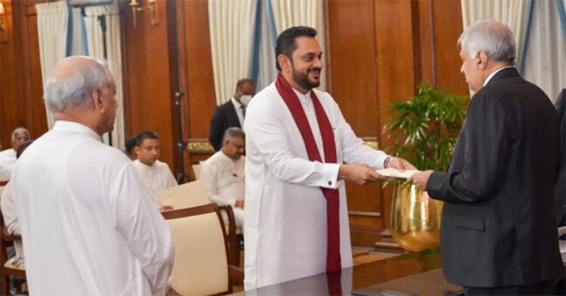 දුප්පතුන්ගේ සමෘද්ධිය කපා රනිල් කේක් කයි