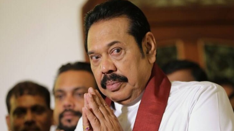 මොන කුපාඩිකමක් කරලා හරි ප්‍රසිද්ධ වෙයන් – මහින්ද