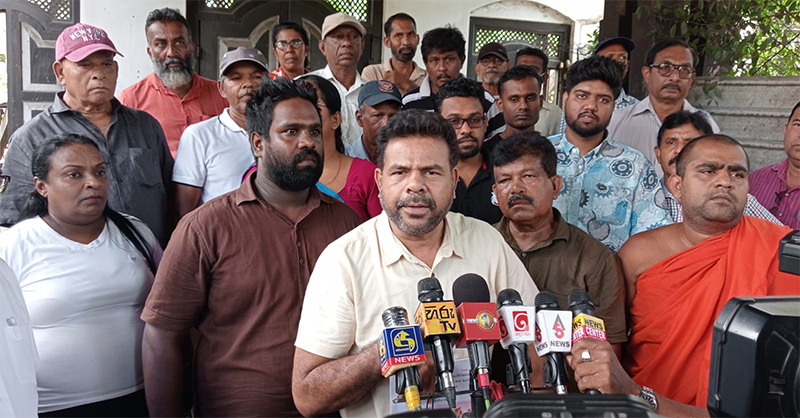 වාරණ නියෝග අවසන්… රාජසභාව කඩාදැමූ නගරාධිපති අතුළු පිරිස අත්අඩංගුවට නොගන්නේ ඇයි… නාමල් කරුණාරත්න ප්රශ්නකරයි…
