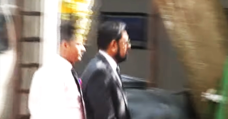 සෙට් එකම හරස් වෙයි – කෙහෙළියව හිර කරයි
