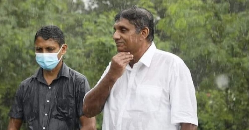 සජිත් බියගුල්ලෙක් – සජිත්ට ප්‍රබලම ප්‍රහාරය දැන් එල්ල වෙමින් තිබේ ! (වීඩියෝ සහිතයි)