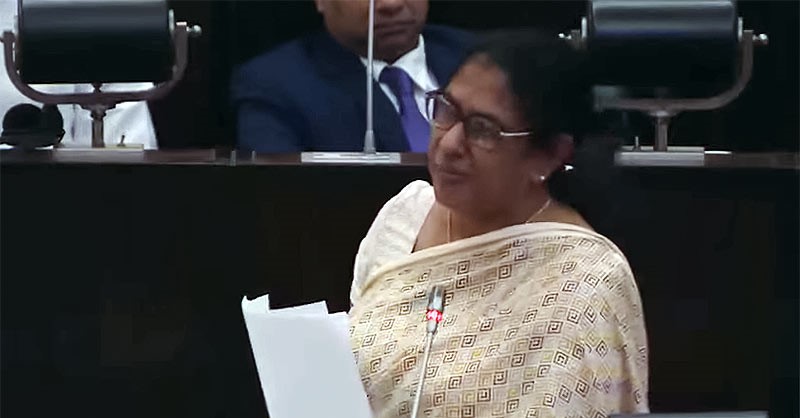 ඒ ගමන රවීගෙන් තලතාට කොක්කක්