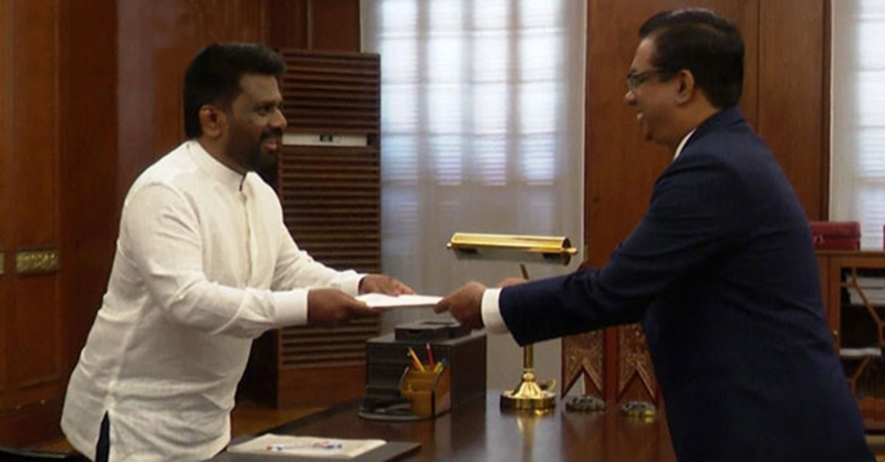 නව ජනාධිපති ලේකම් නන්දික සනත් කුමානායක ජනාධිපති ලේකම් ධුරයට