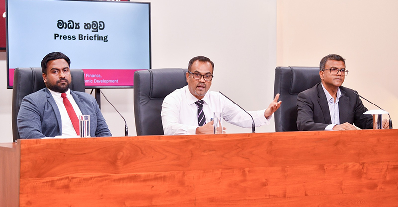 සුළු හා මධ්‍ය පරිමාණ ව්‍යවසායකයින්ට සහන පැකේජයක්…