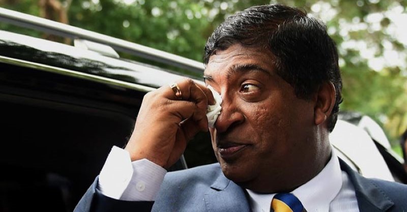 රවී කරුණානායක අල්ලස් කොමිසම මගහරියි…