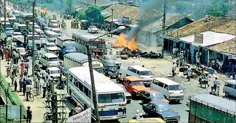 පොලිසියට නිවාඩු දී දියත් කළ සංහාරය