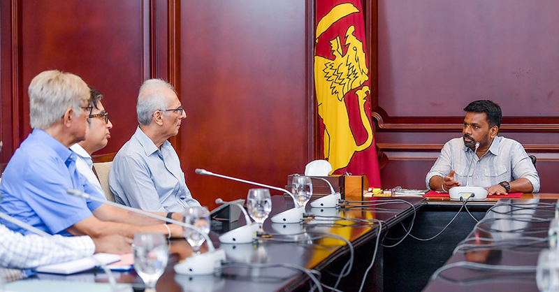 ජනපති සහ අපනයන කර්මාන්තයට සම්බන්ධ සියලු පාර්ශ්ව අතර සාකච්ඡාවක්