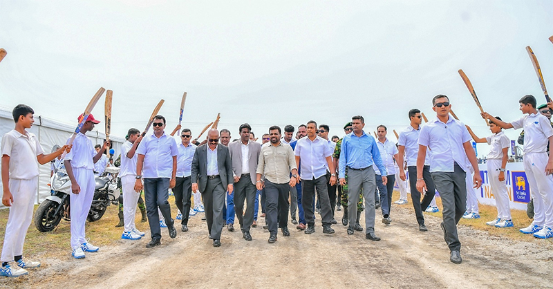 යාපනය ජාත්‍යන්තර ක්‍රිකට් ක්‍රීඩාංගණයේ ඉදිකිරීම් ජනපති ප්‍රධානත්වයෙන් ඇරඹේ