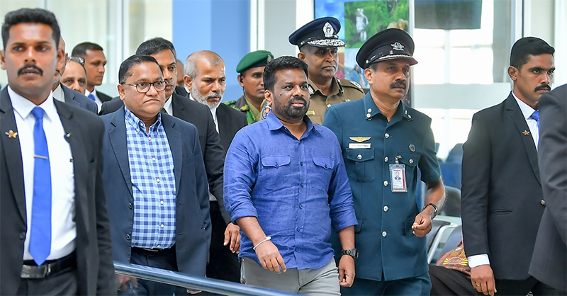 ජනපති යළි දිවයිනට