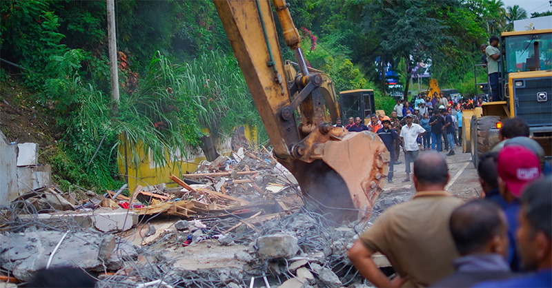 පහළ කඩුගන්නාවේ අනුතුර පහව ගිහින් නෑ… නුවර පාර තවදුරටත් වසයි…