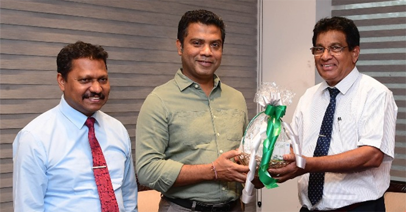 රු. 42,000 Paclitaxelඑන්නත 26,000 දක්වාත් රු. 6,348 Nimodipine එන්නත රු. 4,100 දක්වාත් අඩු‍වෙනවා – සෞඛ්‍ය ඇමති