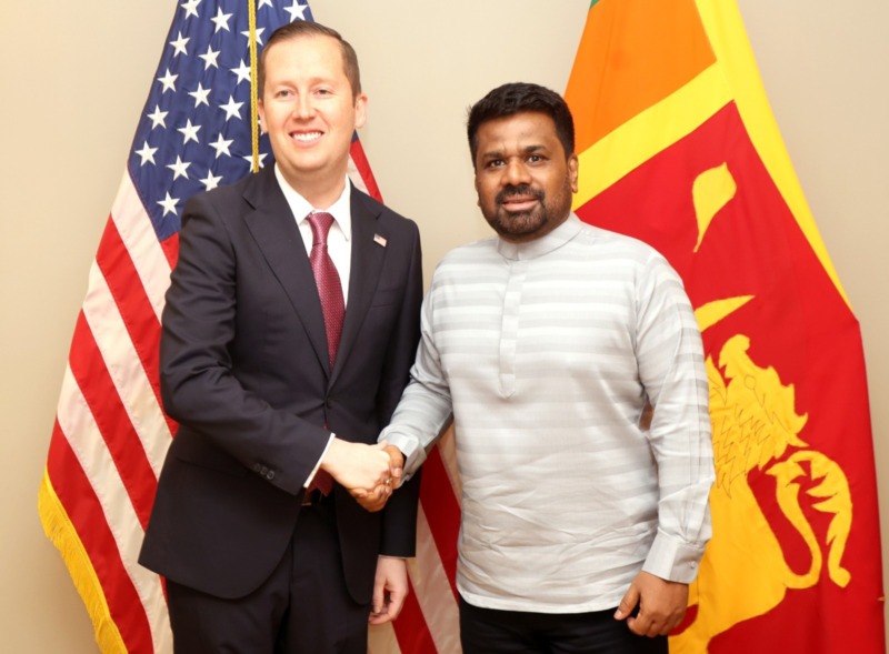 ජනපති නවදිල්ලි නුවරදී හමු වීම් රැසකට එක් වෙයි