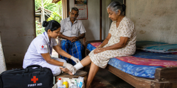 සෞඛ්‍යයෙන් අලුත් වැඩක්… ස්වේච්චා ප්‍රථමාධාර විහිදුම් බලකායක්… ප්‍රා.ලේ කාර්යාලයකට 30ක්…