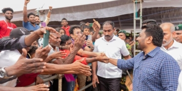රනිල් වැඩි කළ බදු බර අනුර අඩු කළ හැටි