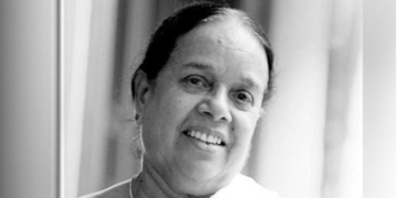 මිහිමඬලේ අම්මා නිදි සුව ලබයි!