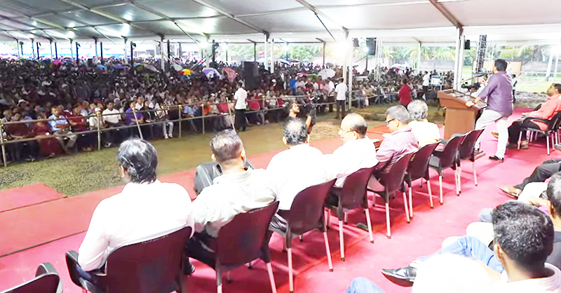 “අපේ ආණ්ඩුව වසර දෙකයි රටට සුබයි” අකුරැස්සේ ජන රැලියටත් ජන ගඟක්…