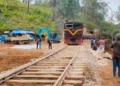 මෙවැනි යෝධ වැඩ කළ හැක්කේ වෙන කාටද?