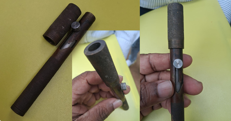 පෑනක ආකාරයේ ගිනි අවියක් සමග කෑගල්ලේදී පුද්ගලයෙක් අත්අඩංගුවට