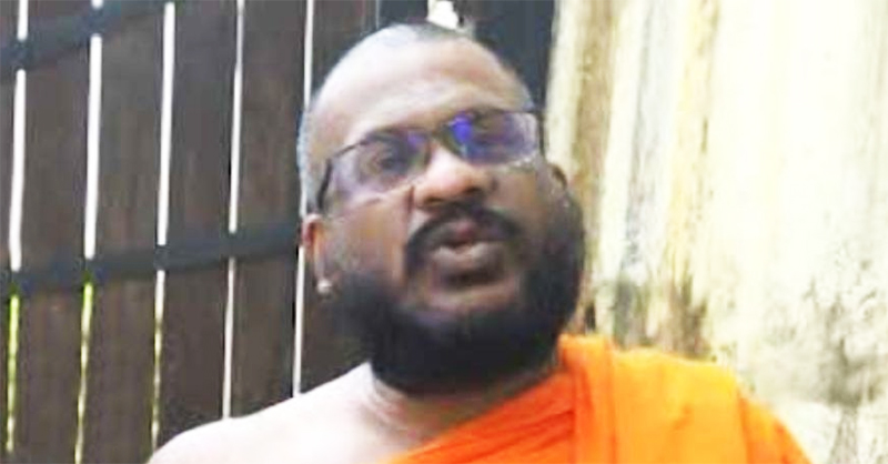 ඥානසාර හිමි සැඟව සිටියදී අත්අඩංගුවට