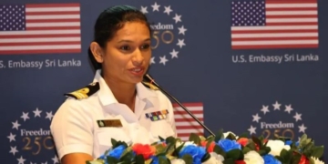 නාවික හමුදාවේ පියුමි කත්‍රිආරච්චි ඇමරිකාවේදී ජයකෙහෙළි නංවයි